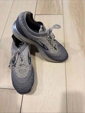 Brooks Levitate 2 Running Shoes